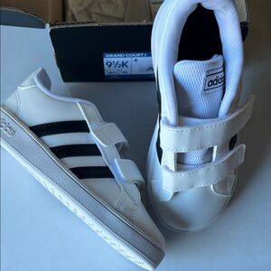 Adidas Kids' Sneakers Classic Grand Court 1- White with Black Stripes::NIB::
